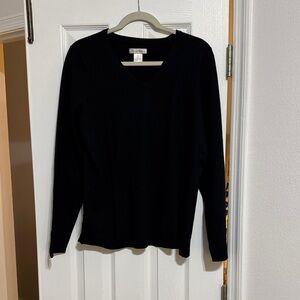 Tommy Bahama Black V-Neck Women's Sweater